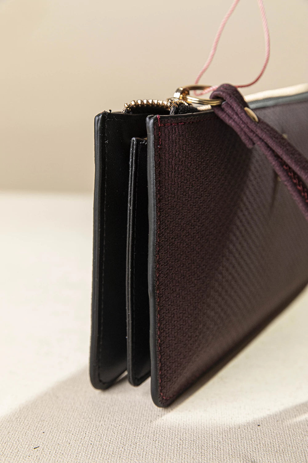 γυναικεία FRAGOLA BAGS μπορντό πορτοφόλι πλάγια όψη λουράκι καρπού μεταλλικό φερμουάρ