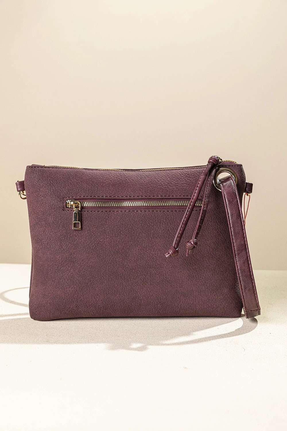 γυναικείο FRAGOLA BAGS τσαντάκι χιαστί μπορντό υφή σουέντ πίσω όψη εξωτερική θήκη φερμουάρ puller