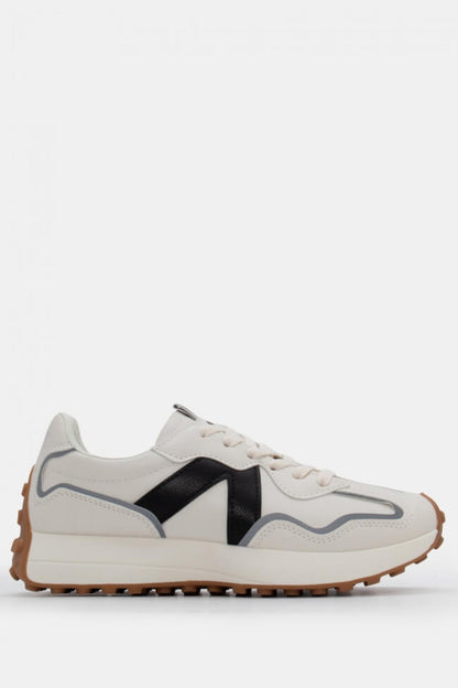 Sneakers σε Συνδυασμό Χρωμάτων